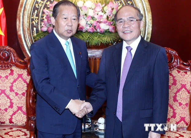 ປະທານກຳມາທິການ,ທັງເປັນປະທານພັນທະພາບ ສ.ສ.ຊ ມິດຕະພາບຍີປຸ່ນ-ຫວຽດນາມຢ້ຽມຢາມຫວຽດນາມ